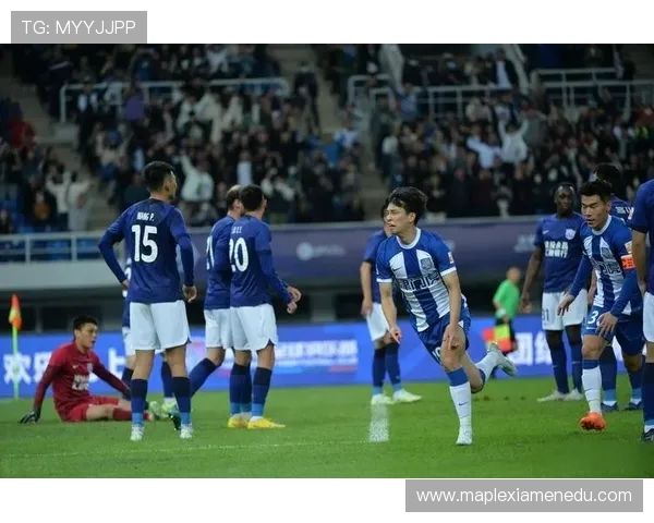 武汉足球队边路渗透战术的创新与发展分析